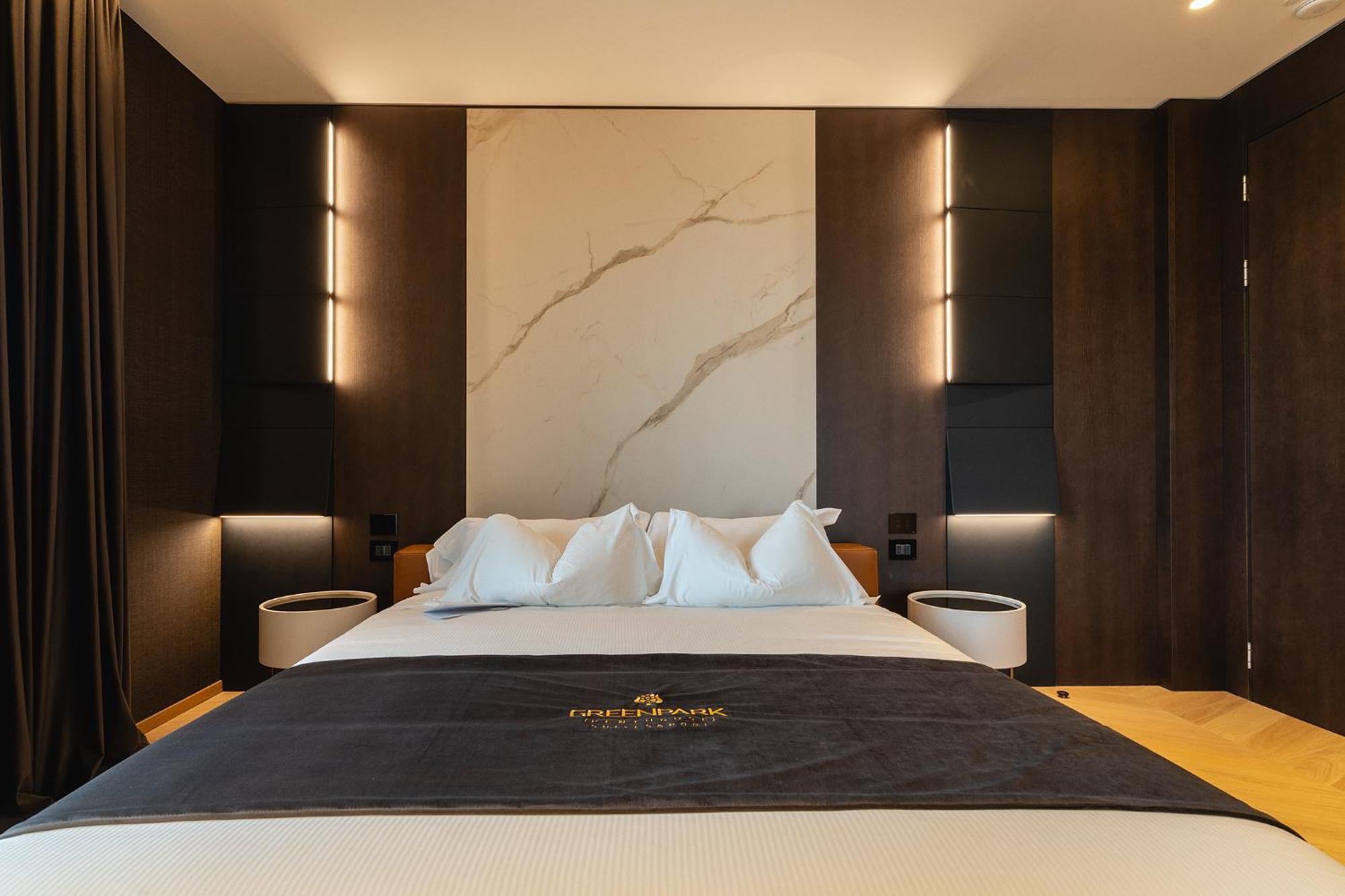 Green Park Penthouse Suite & Pool - Heated Pool - Bari Dış mekan fotoğraf