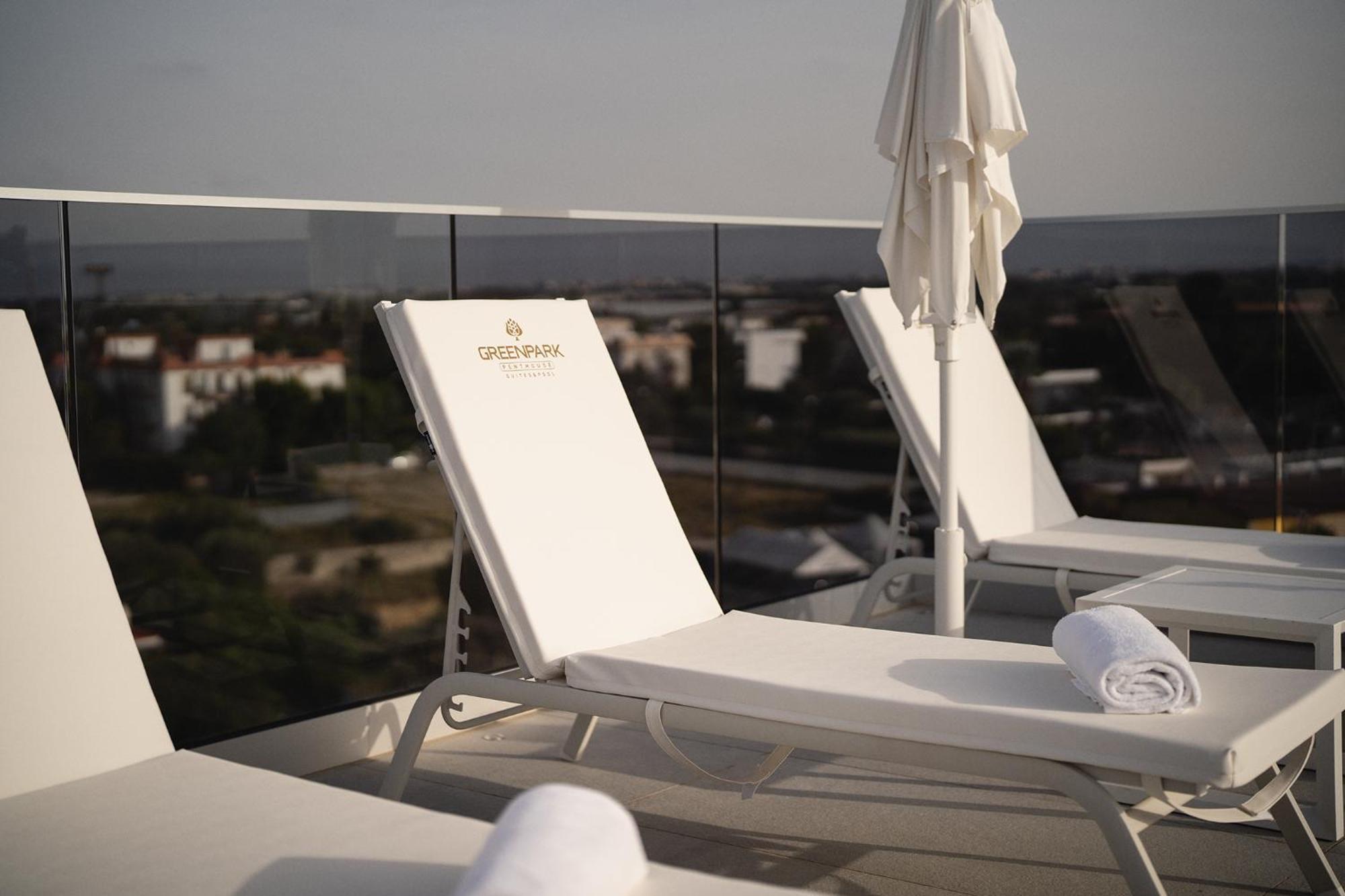 Green Park Penthouse Suite & Pool - Heated Pool - Bari Dış mekan fotoğraf